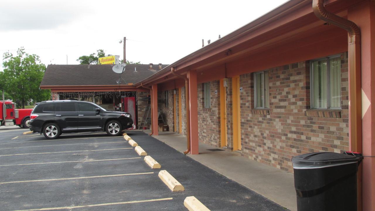 Sportsman'S Motel Eagle Lake Exterior foto